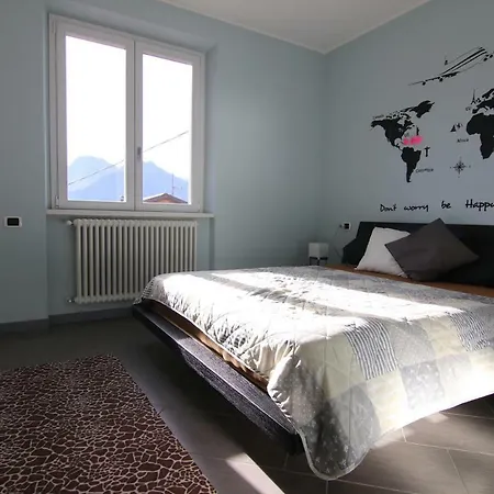 Sergio's House - Lake View, Pool And Wifi-